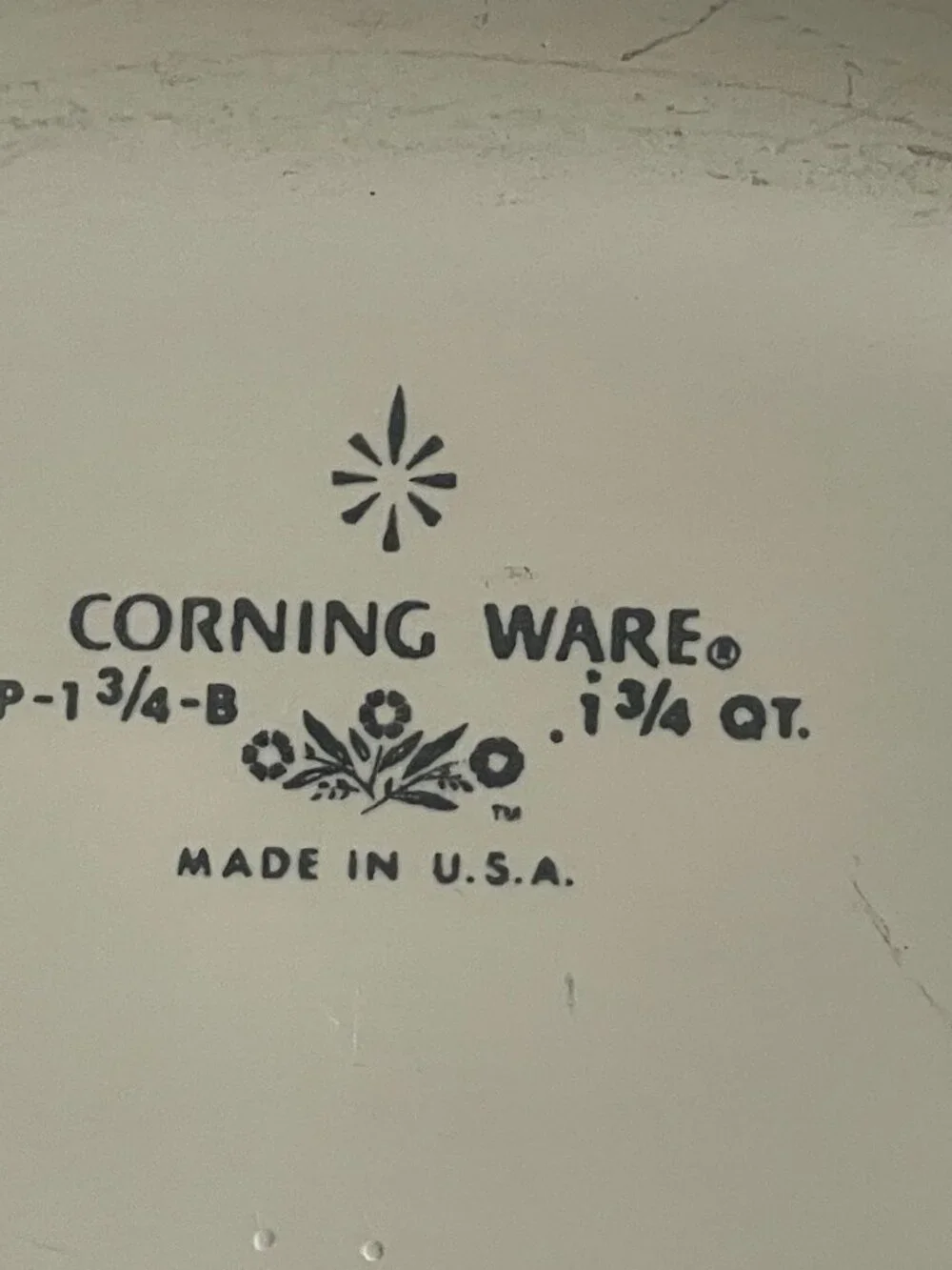 CORNING WARE blue cornflower casserole dish circa 1966-1969